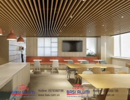 Trần nhôm Hồ Chí Minh